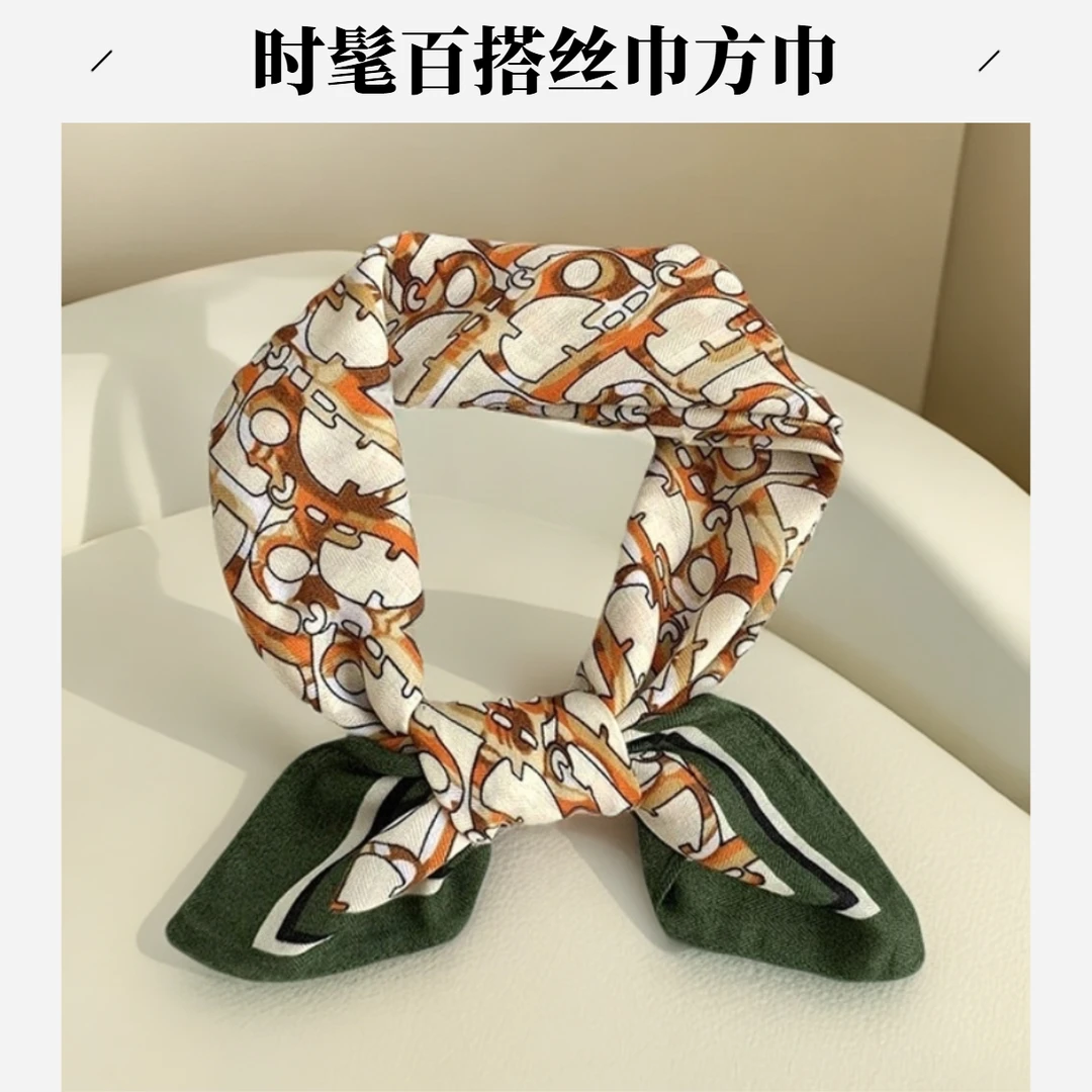 春秋薄款丝巾新款方巾高级感秋冬保暖复古印花护颈围脖围巾丝巾