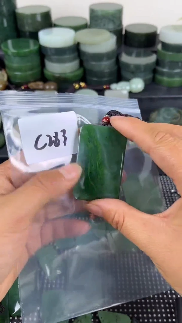 和田玉未镶嵌珠宝半成品牌子