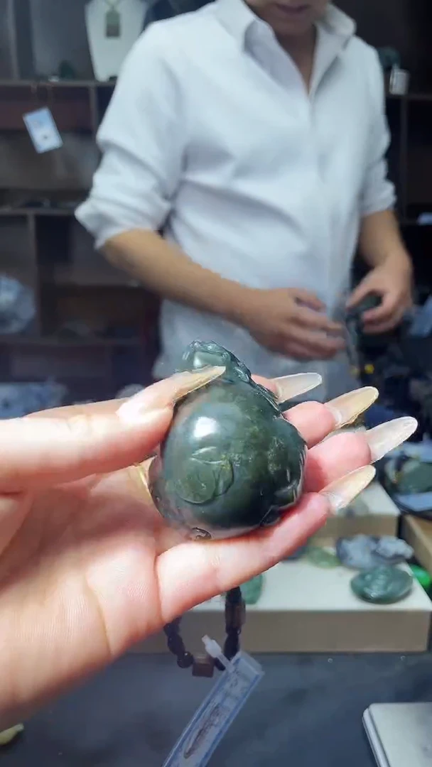 【闪购商品】和田玉颈饰未镶嵌1