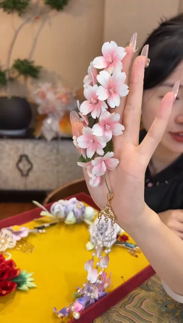 刺绣非遗绒花（发饰）
