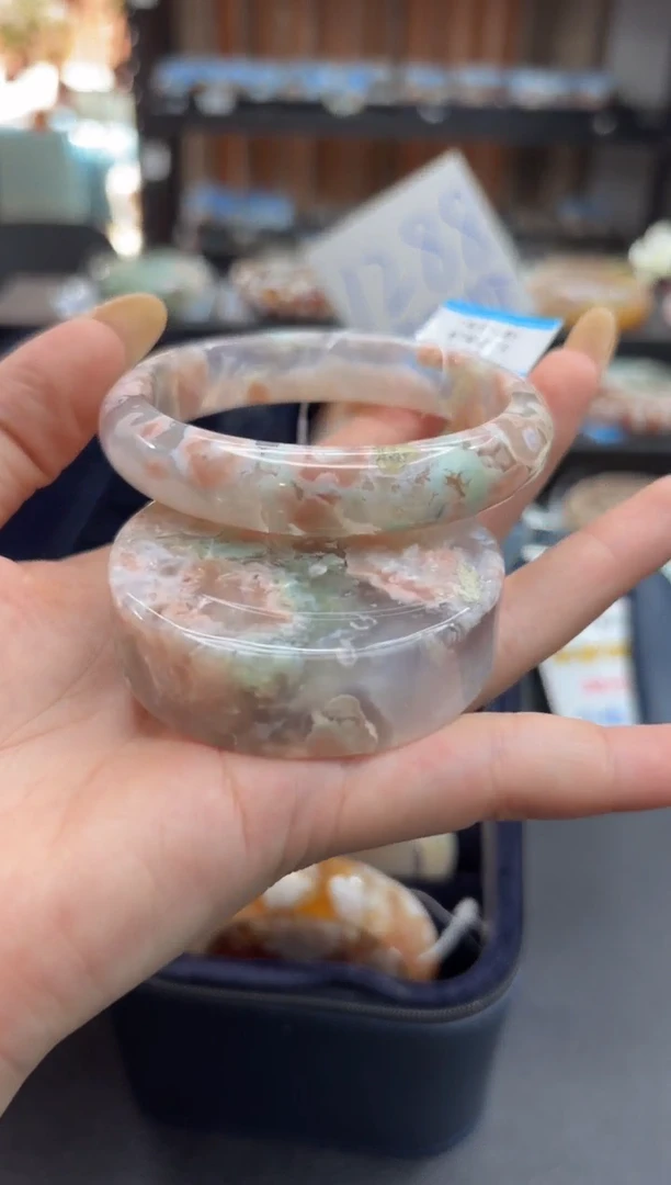 未镶嵌手镯石英质玉C112(58圈赠送镯心)