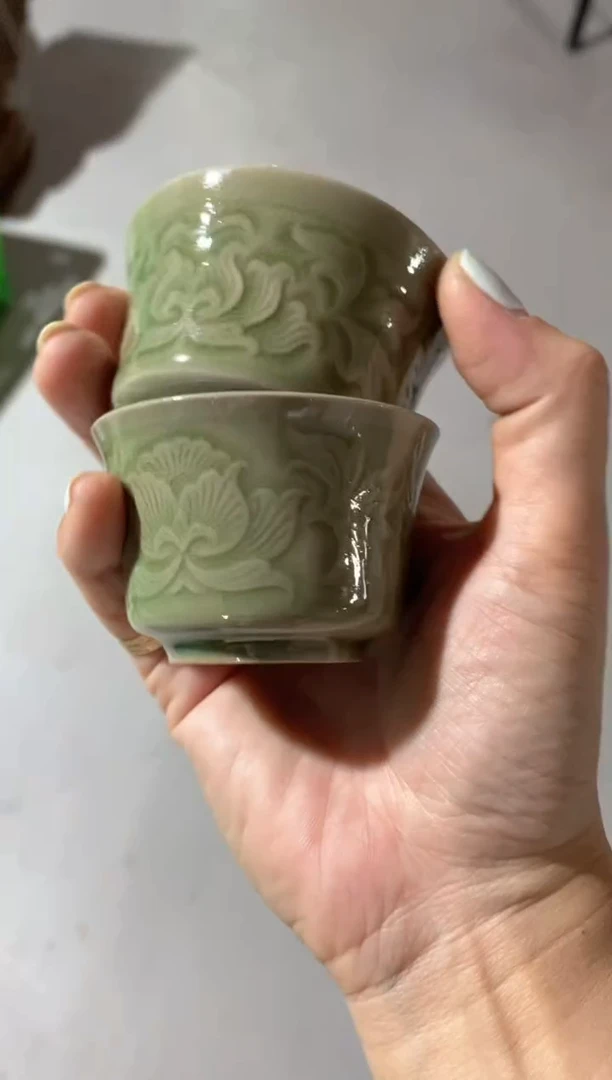 耀州窑080901 汉阙茶杯 2个 纹饰不挑 开片