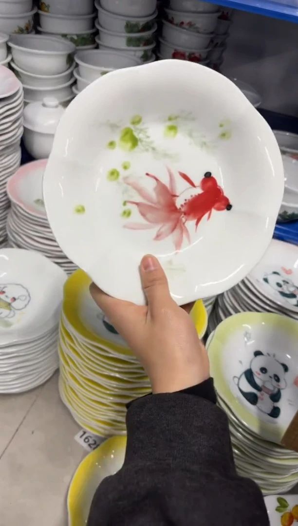 景德镇手绘釉中彩（食品级）花瓣盘