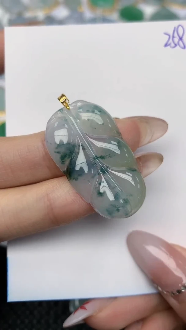 【闪购商品】翡翠颈饰18K金镶嵌天然翡翠a货