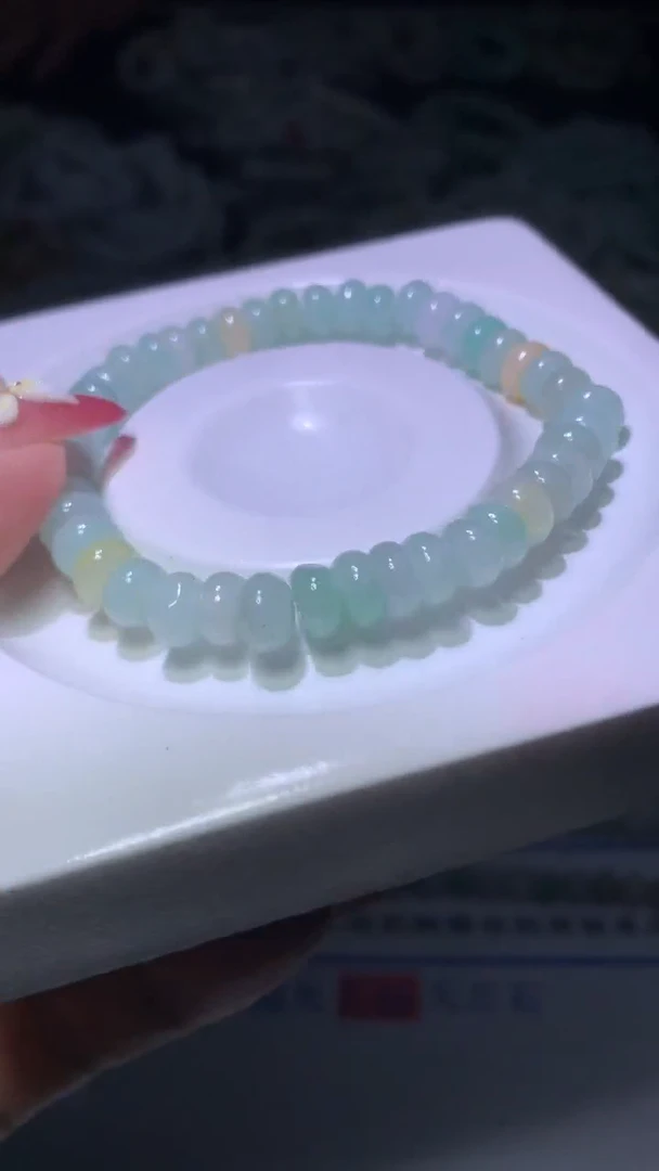 翡翠未镶嵌颈饰用****0MXX038652