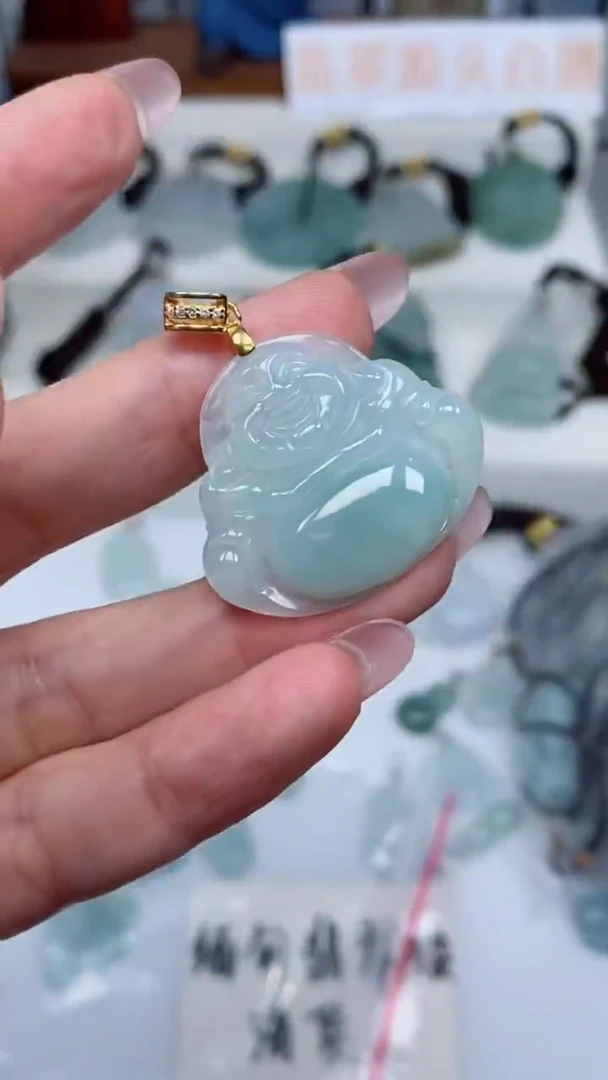 颈饰银S925镶嵌翡翠吊坠