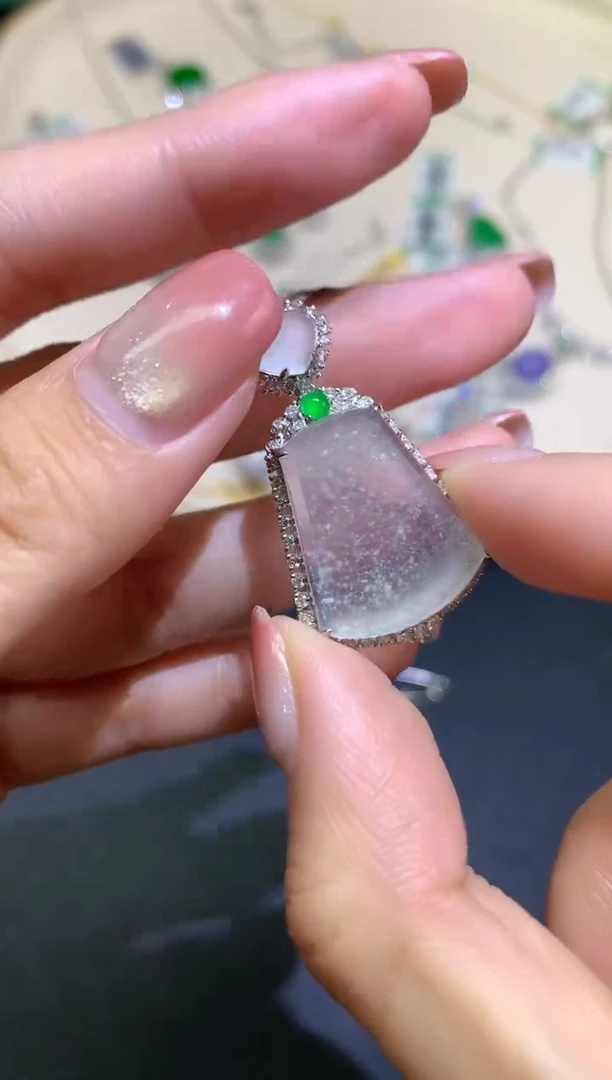 翡翠18K金镶嵌吊坠(不含链)吊坠A67|13800