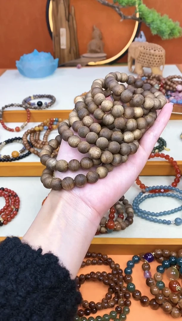 【闪购商品】檀香木手串/手链单圈莺歌绿香香手串