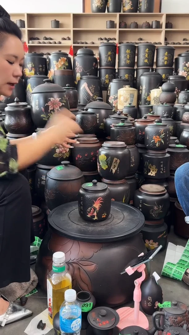 罐瑕疵茶叶罐 100克黑色 057