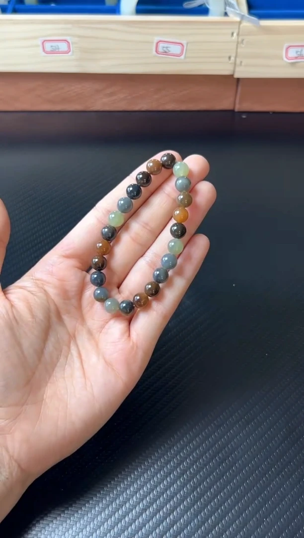 未镶嵌手串和田玉若羌微色差卡8M