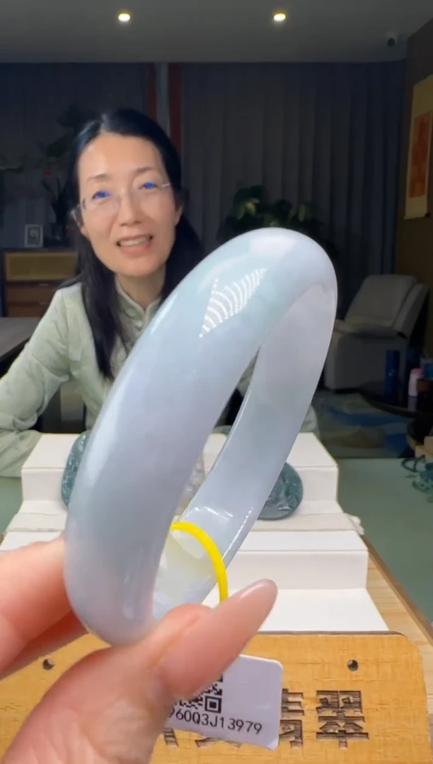 【闪购商品】翡翠手镯未镶嵌YJ@@960Q3J13979