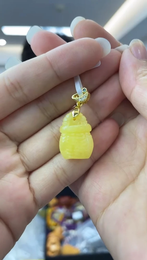 【闪购商品】蜜蜡裸石未镶嵌多样性一件发货