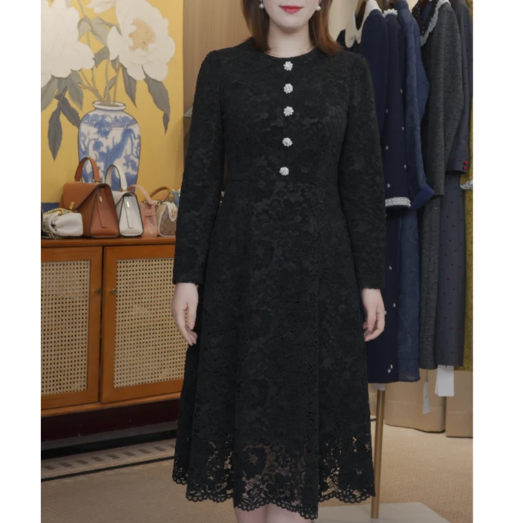 黑色植绒蕾丝精致钻扣连衣裙秋冬新款优雅温柔减龄A字裙(有内衬)