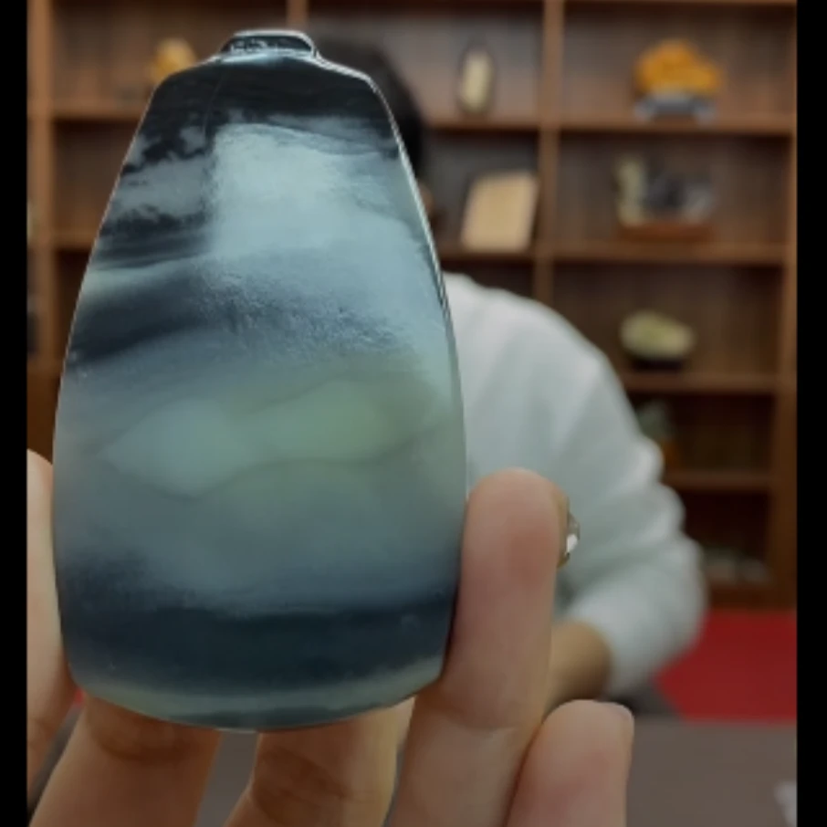 和田青花无事牌吊坠-