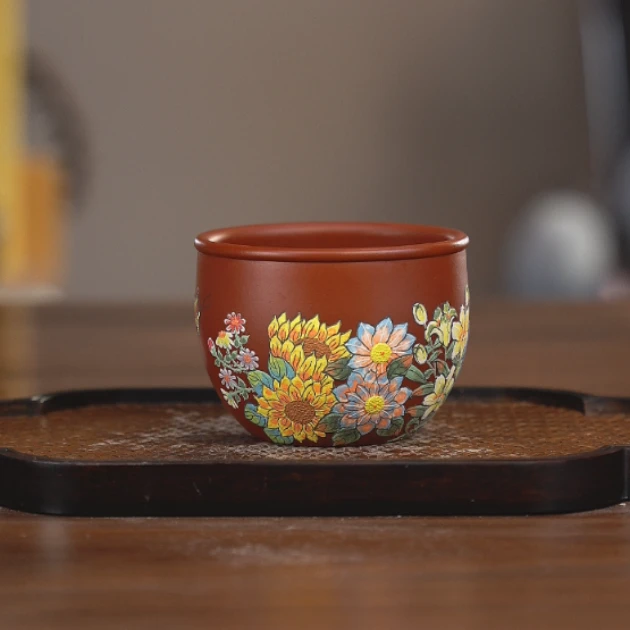 5143宜兴紫砂茶具大红袍泥料手工堆绘向日葵小雏菊蝶恋花杯200mlY