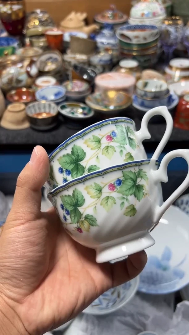 瓷片岁****.夏目海外回流瓷器中古品。