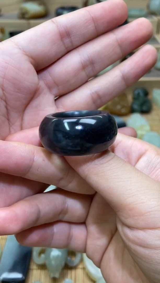 未镶嵌和田玉把件新疆和糖玉扳指把件 内径21