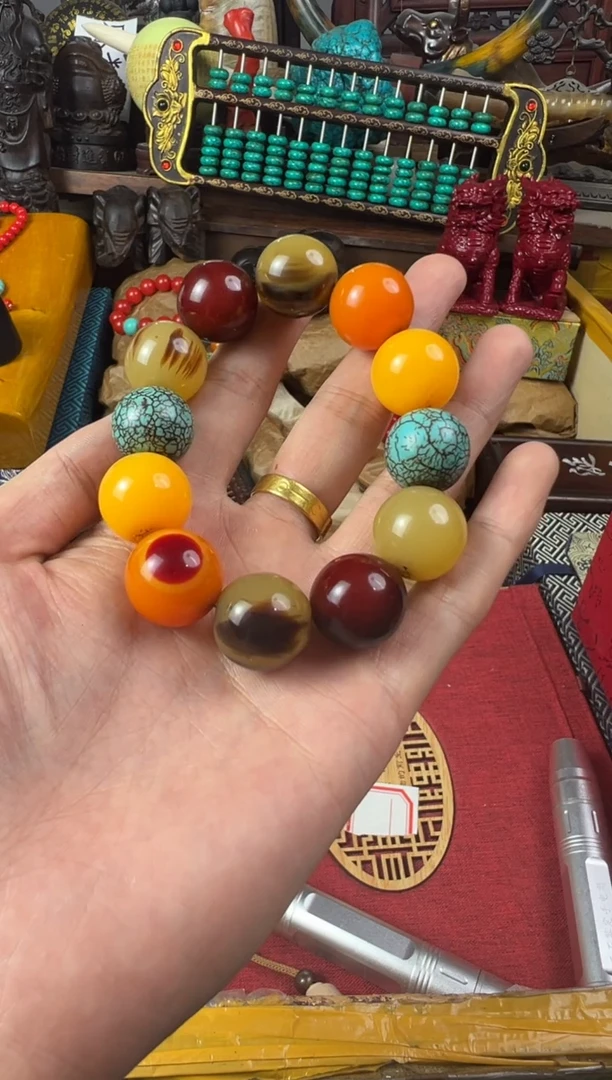 未镶嵌蜜蜡裸石主播推荐主播推荐