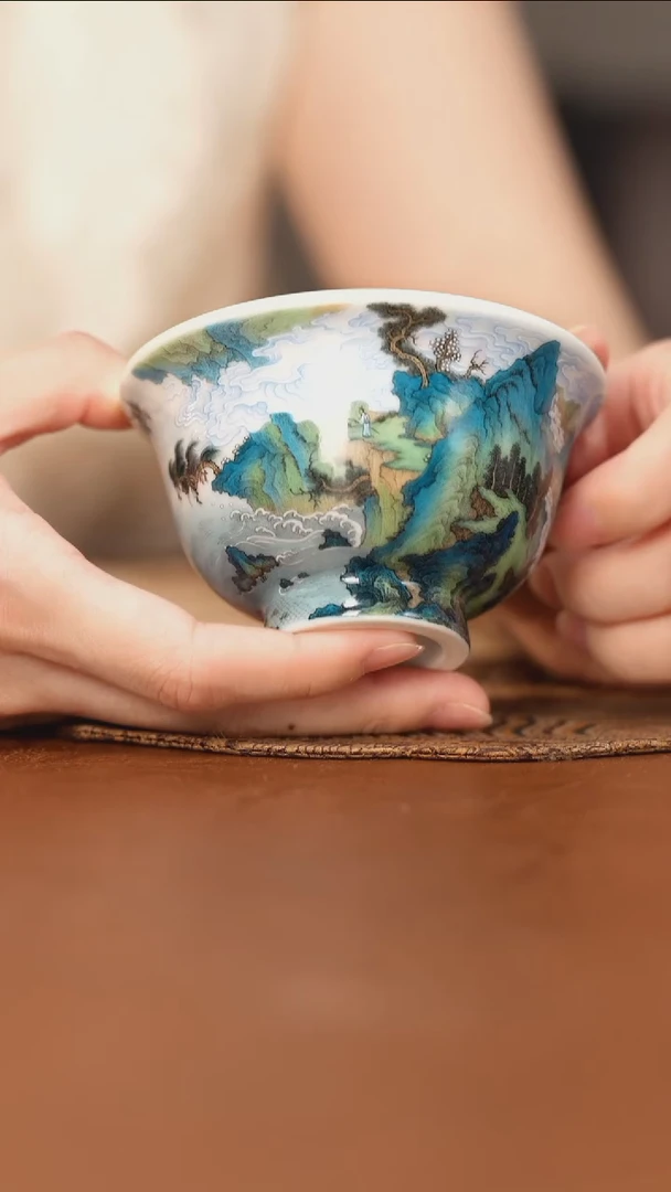 杯艺林堂粉彩赤壁杯