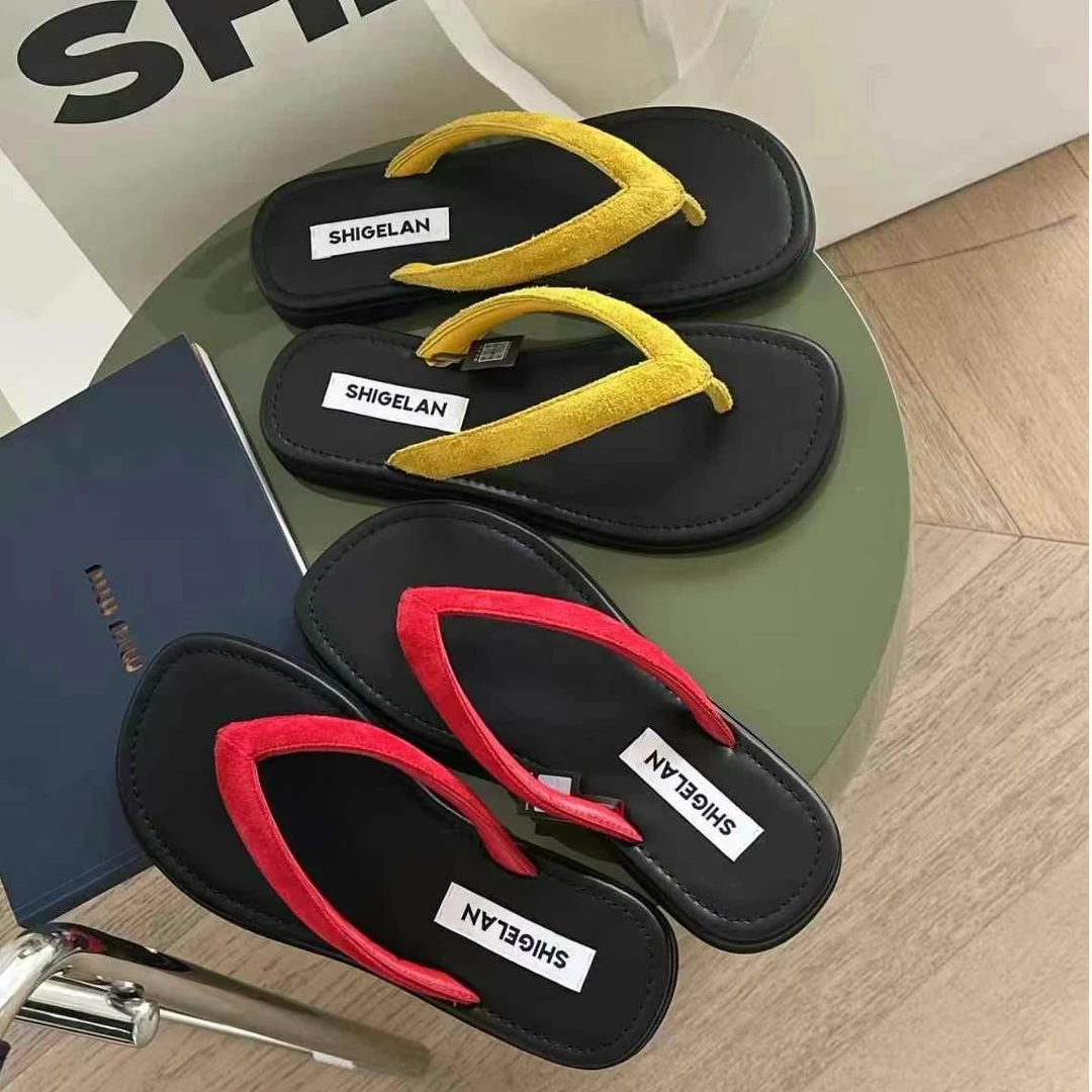 诗歌兰2025年新款平底夹脚人字拖鞋女外穿小众设计凉拖鞋