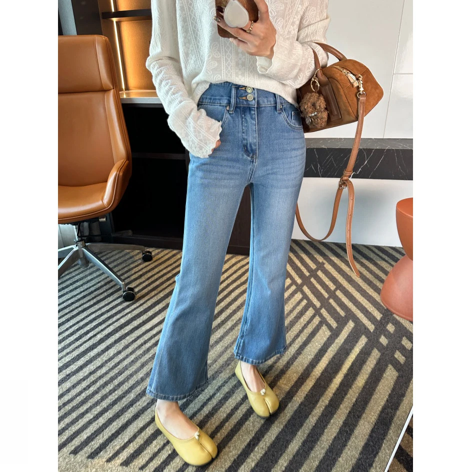 蓝色双扣开叉九分喇叭裤女早春新款梨形小个子显瘦高腰弹力牛仔裤