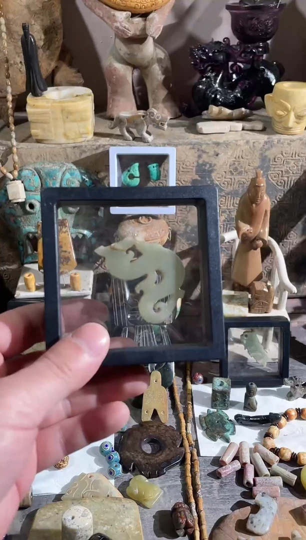 未镶嵌和田玉（糖玉）挂件1