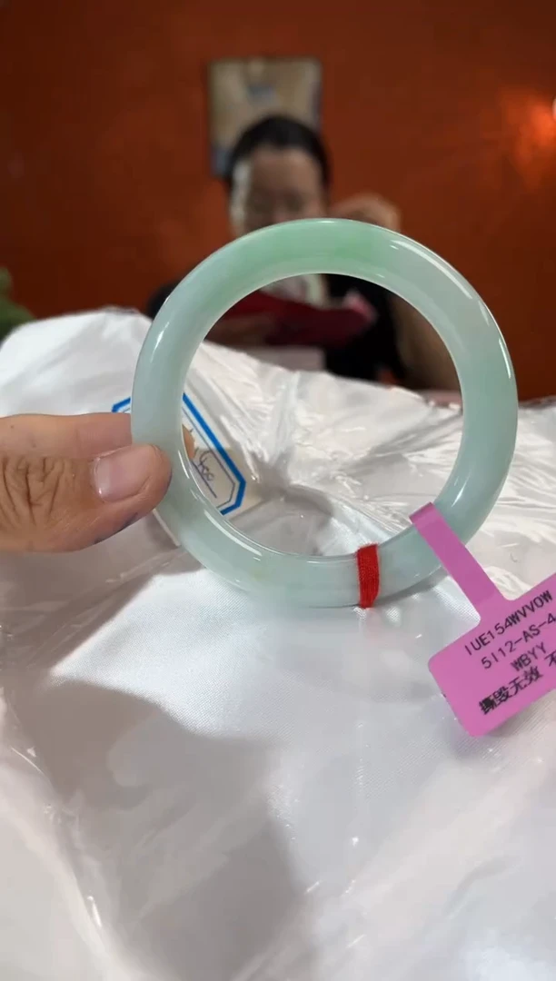 未镶嵌手镯翡翠翡翠手镯