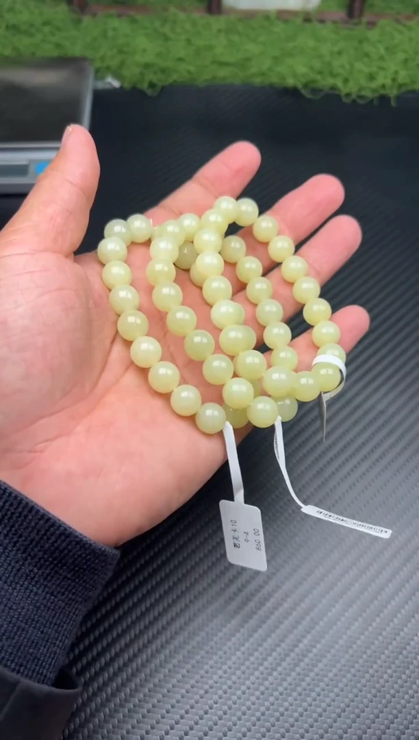 未镶嵌手串和田玉若羌微色差卡10多样性发货拍一发一