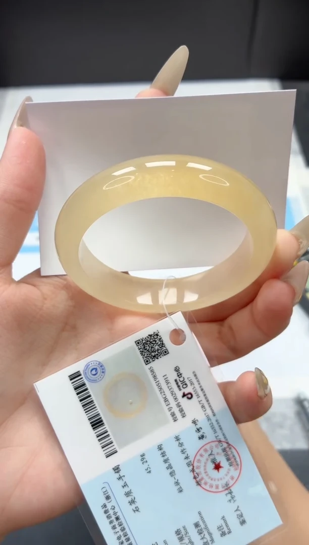 石英质玉手镯未镶嵌214/黄龙53.4
