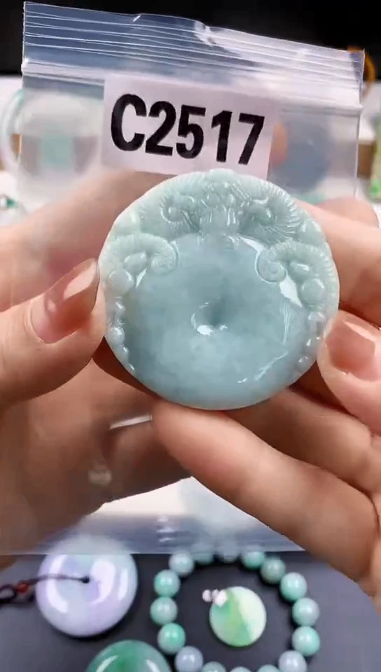 颈饰未镶嵌翡翠天然翡翠吊坠挂件