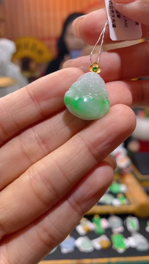 【闪购商品】翡翠颈饰18K金镶嵌假一赔三