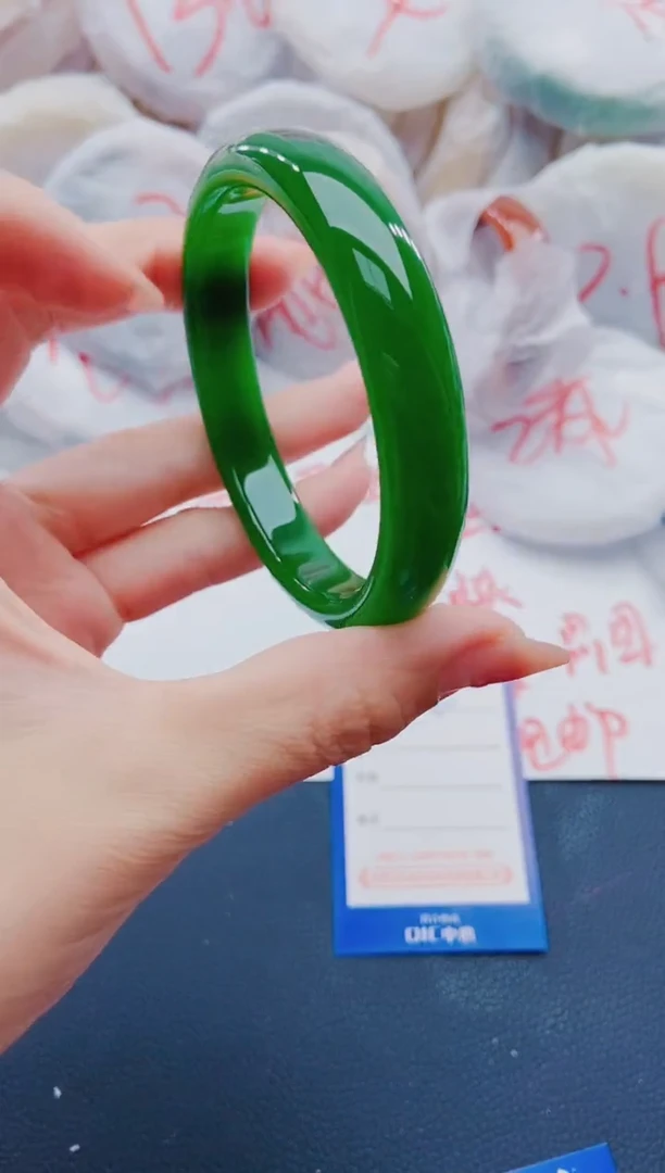 石英质玉手镯未镶嵌J50-60-61