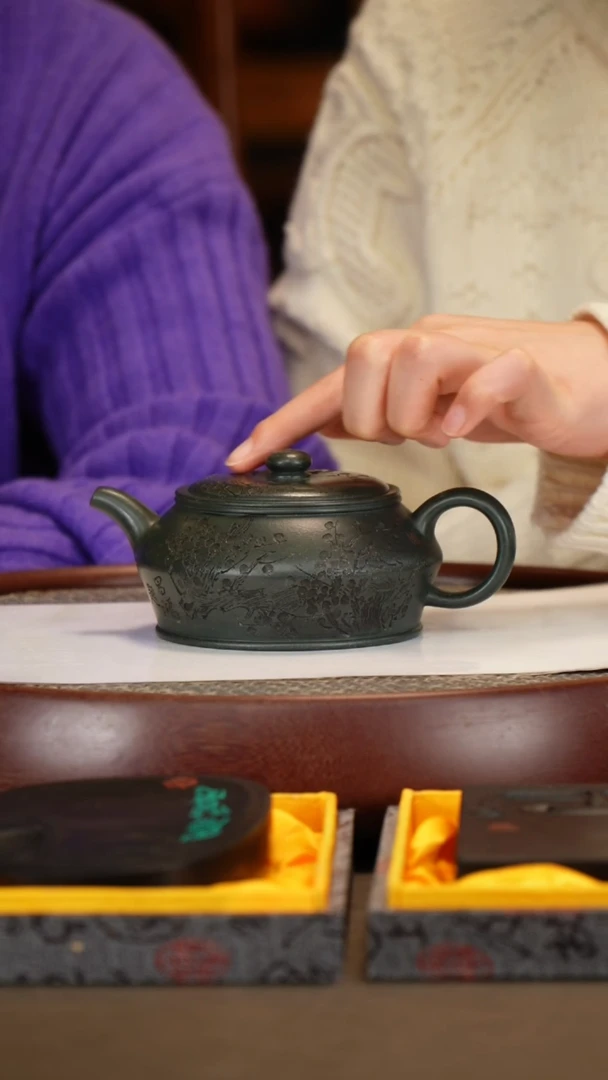 【闪购商品】紫砂茶壶【李霓】雪花绿泥曼殊  300CC