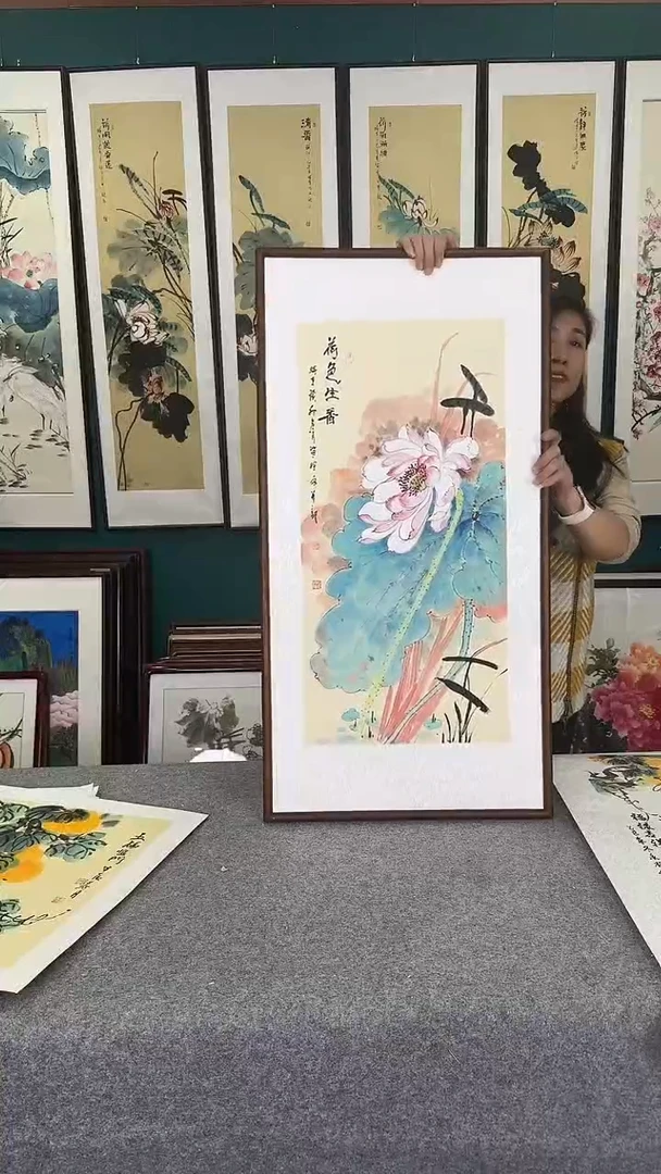 国画荷花实木装裱45*90