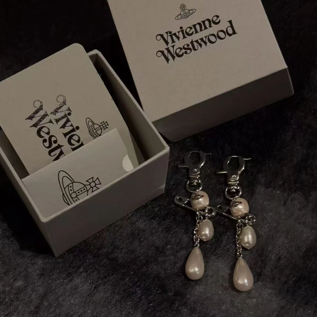 未使用 Vivienne Westwood/薇薇安·威斯特伍德 新款土星水滴耳钉