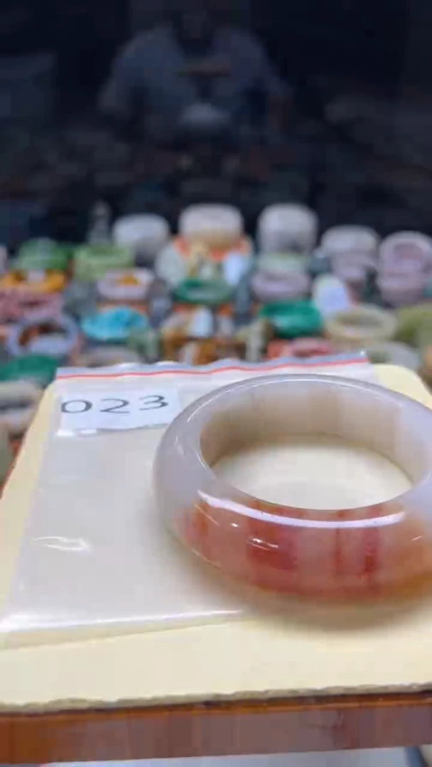 【闪购商品】石英质玉手镯未镶嵌023