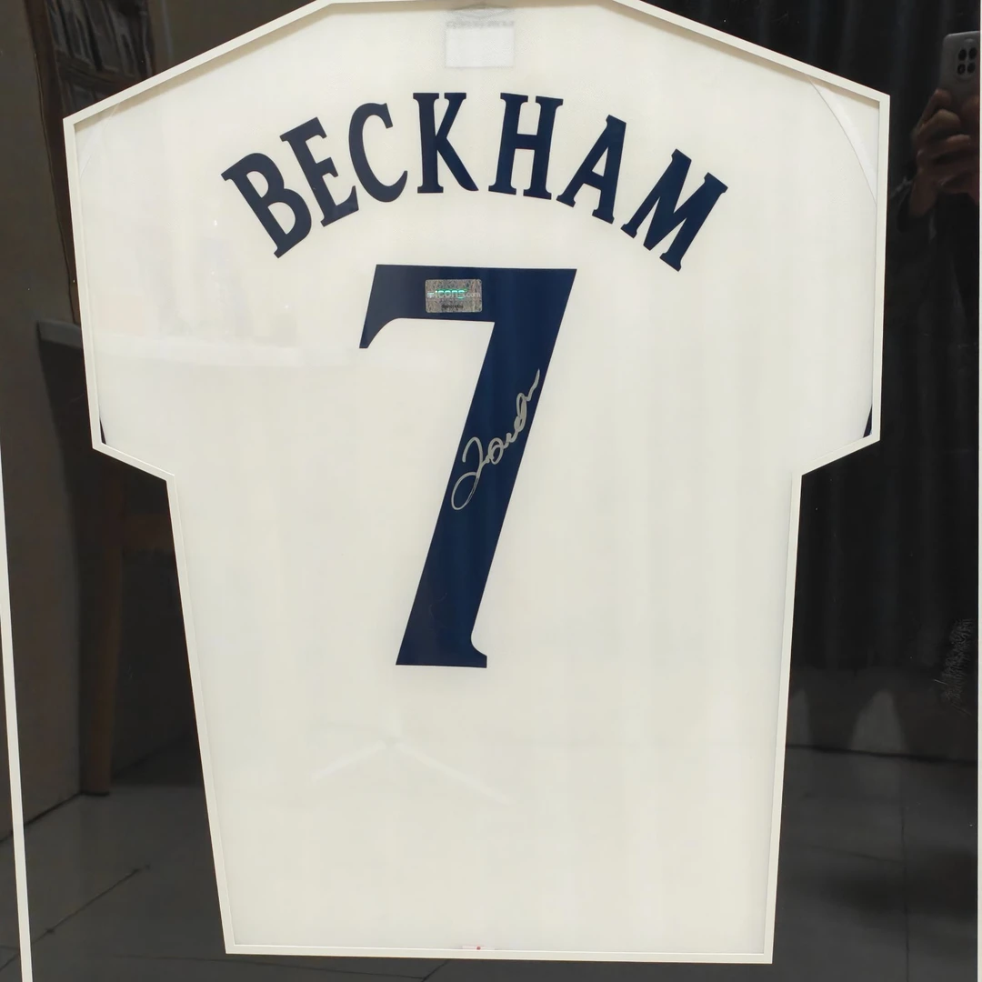 贝克汉姆亲签球衣官网带认证签名