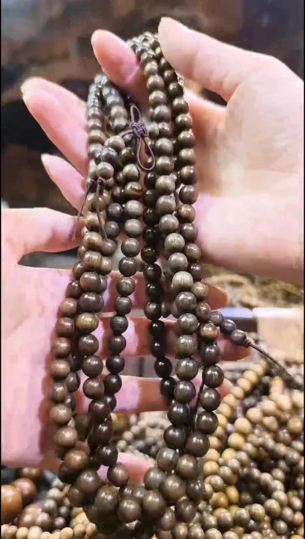 金丝 楠0.8阴沉绿多圈108