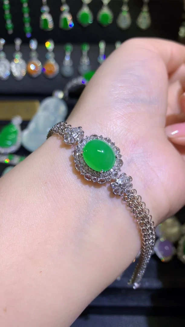 【闪购商品】翡翠手链18K金镶嵌高冰满绿阳绿蛋面手链