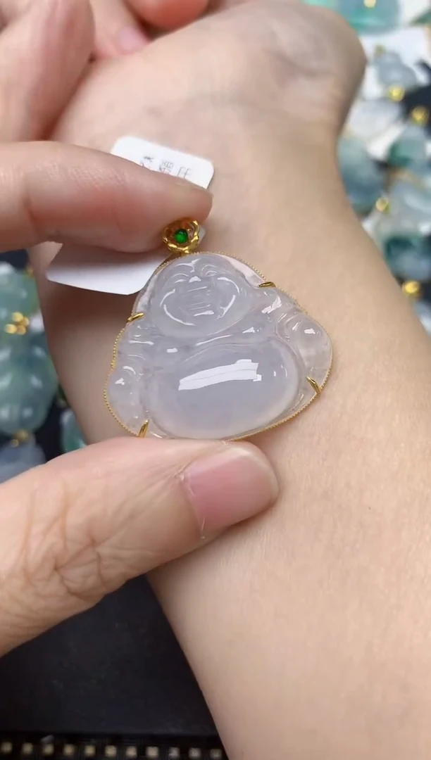 颈饰18K金镶嵌翡翠天然缅甸A货翡翠