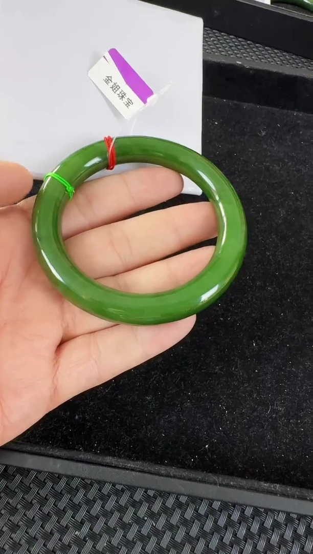 和田玉（碧玉）手镯未镶嵌约59MM*11*11MM