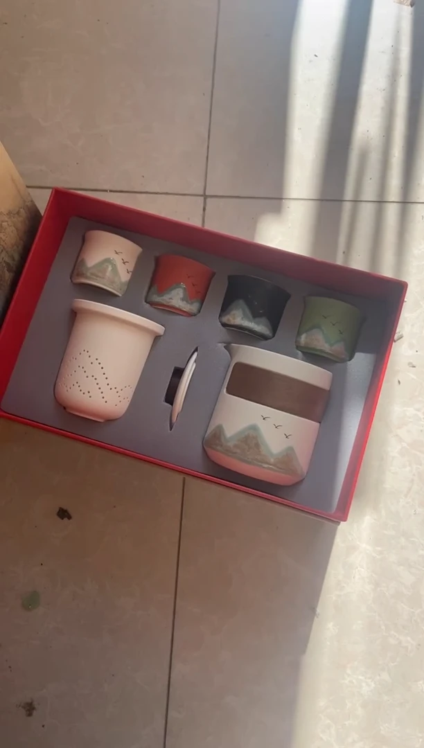 杯无运费险有瑕疵的摄影的产品有使用过的痕迹有点脏介意勿拍