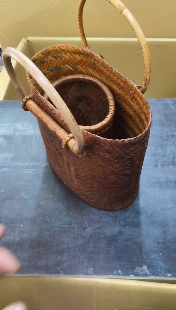 竹编如图所示 阁集工艺品