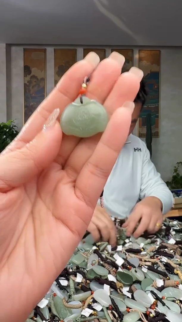 颈饰未镶嵌和田玉拍一发一多样性发货