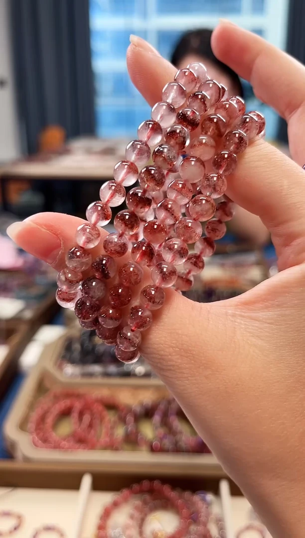 未镶嵌手串水晶金草莓超七单圈手串6mm【多样性发一】