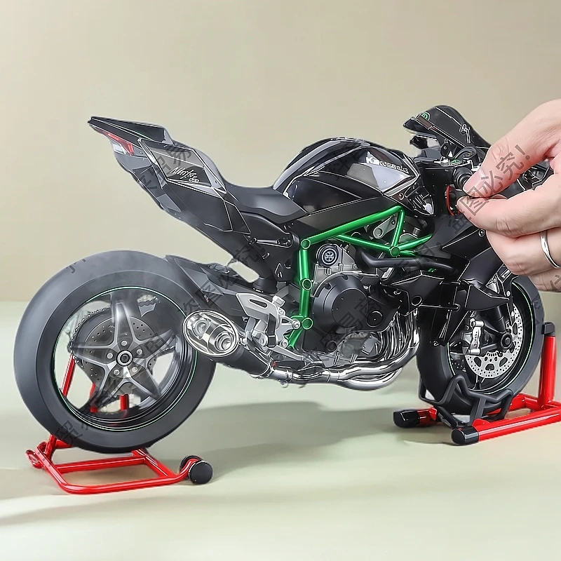 【现货】1:6川崎大比例可点火摩托车电动油门合金模型