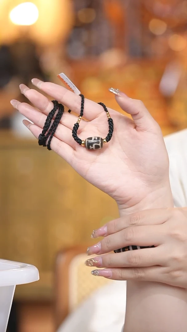 【闪购商品】玛瑙/玉髓颈饰未镶嵌宝瓶锁骨链