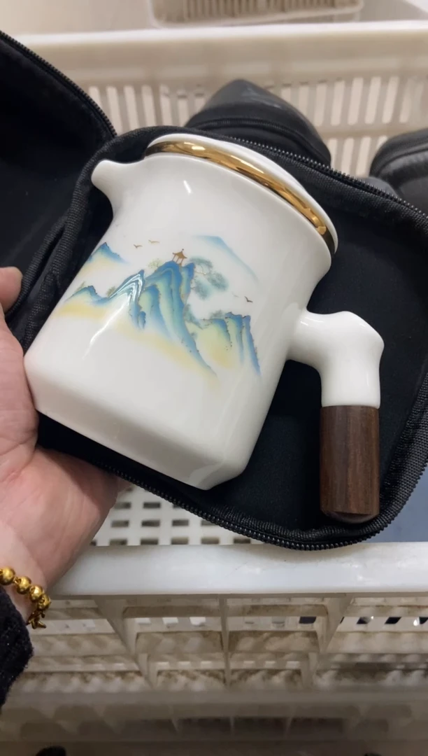 杯子瓷无运费险有瑕疵的摄影的产品有使用过的痕迹有点脏介意勿拍