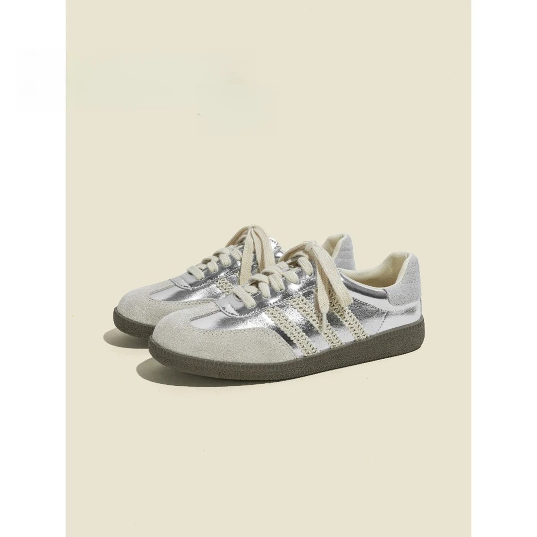 梦孜百丽德训鞋女2025年春秋新款小白鞋平底休闲运动银色阿甘板鞋