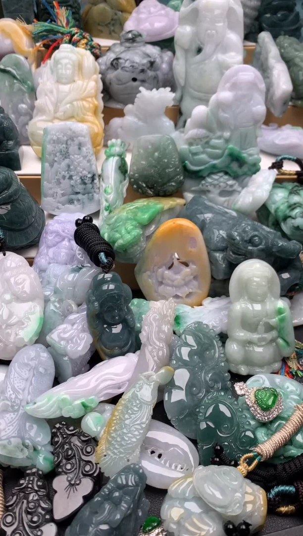 吊坠(不含链)未镶嵌翡翠1